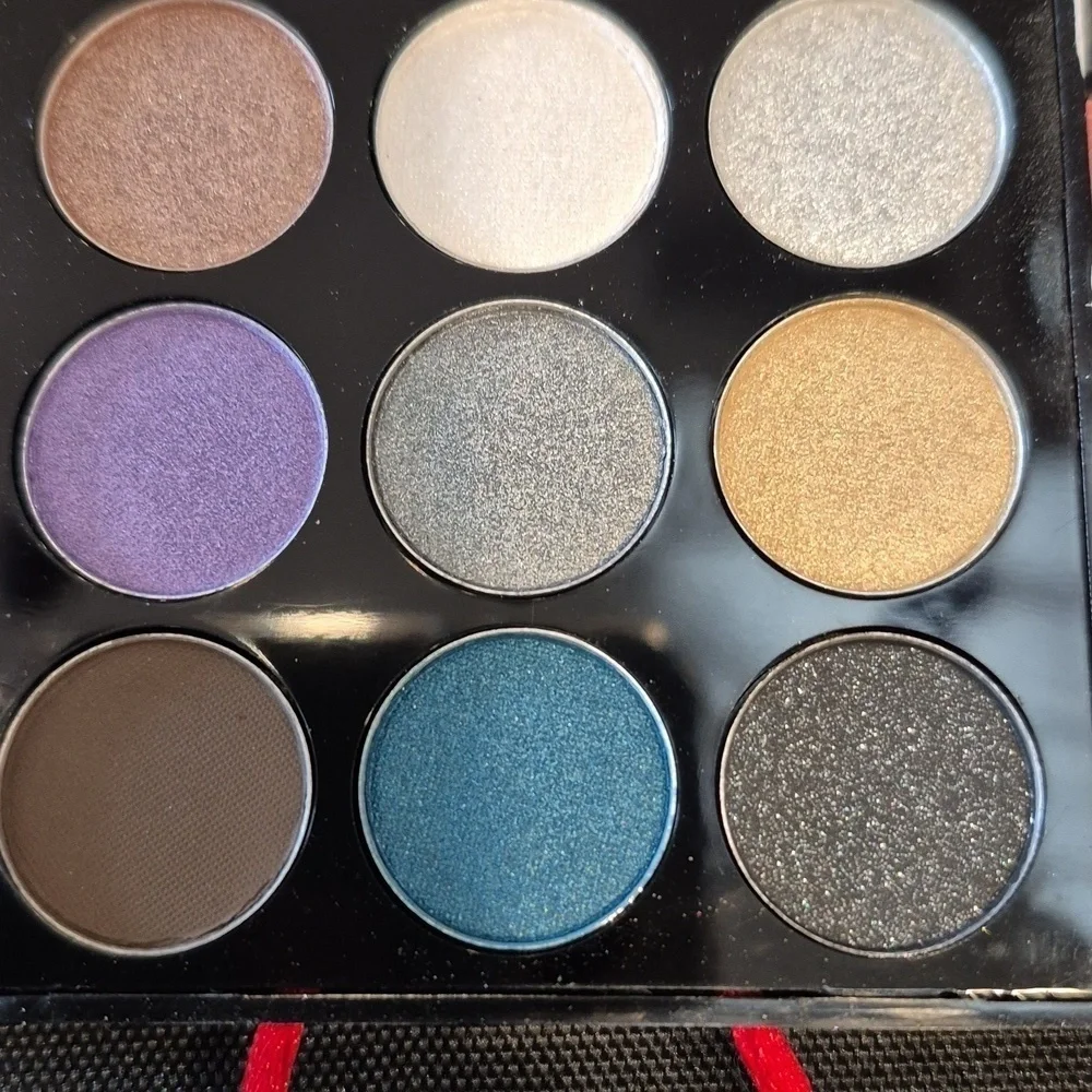 Sephora Roma Petite Makeup Palletshaped Like A Black Mini Bag